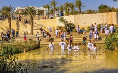 Private 4-Night Christian Tour of Petra and Dead Sea in Jordan