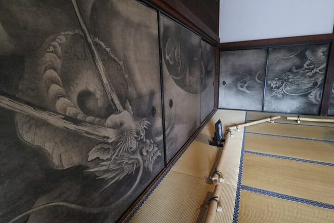 4.5-Hour Kyoto Bike Tour with Lunch and UNESCO Zen Temples 10