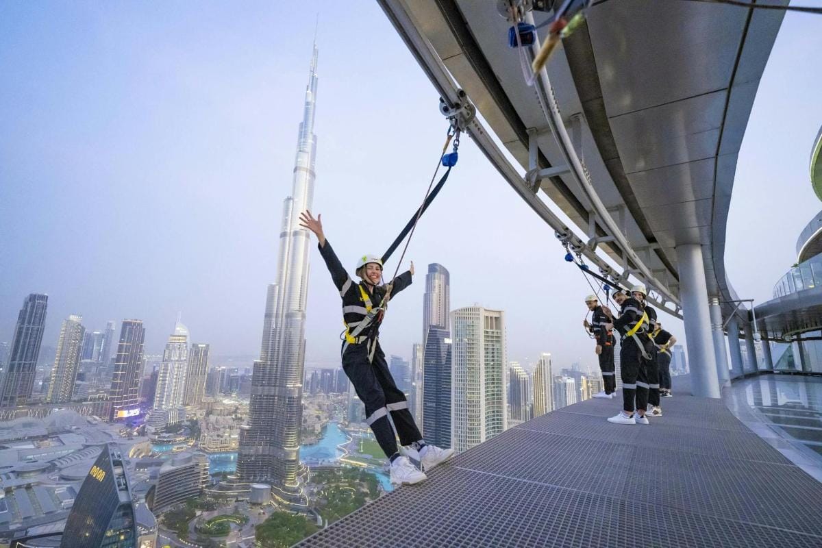 Private Dubai city tour with Sky Views Edge Walk tour 3