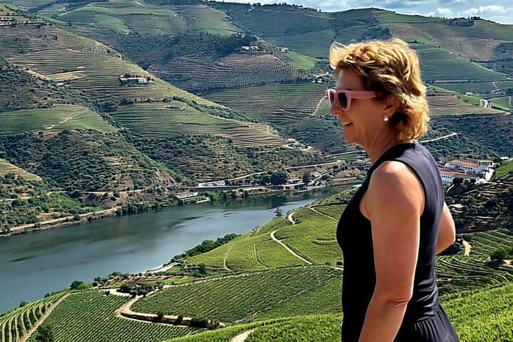 Porto to Douro with optional stops Amarante-Régua-Lamego-Vila Real-Pinhão