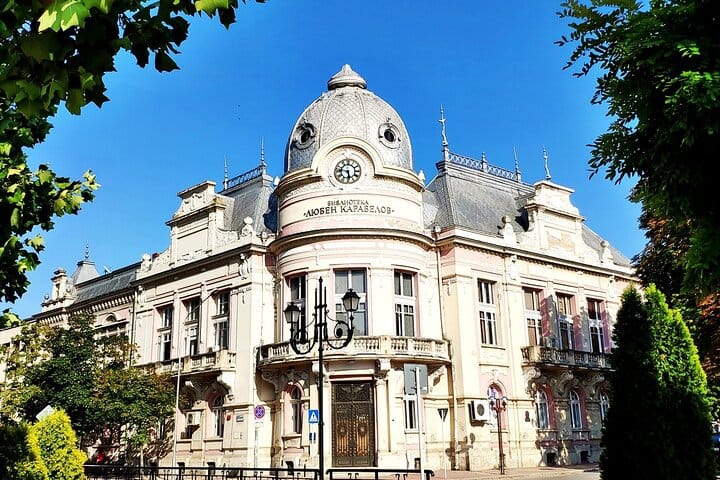 Private Virtual Tour in Ruse with a Local Guide 2