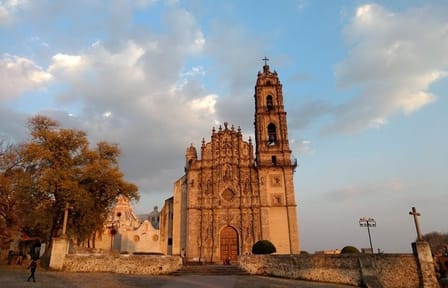 Private Tour: Tula and Tepotzotlan Day Trip from Mexico City