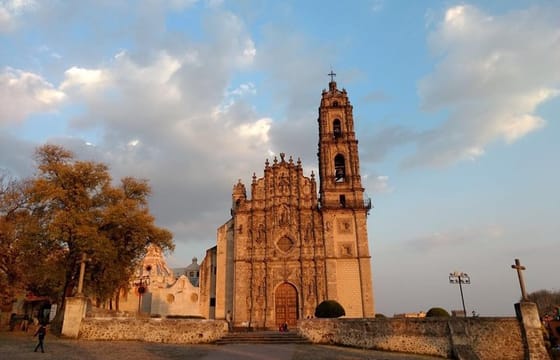 Private Tour: Tula and Tepotzotlan Day Trip from Mexico City