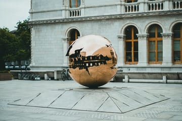 Full-Day Cultural Tour of Dublin's Historic Landmarks
