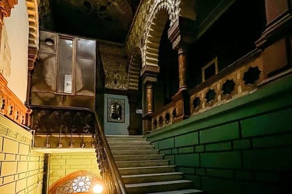 Photo Quest in Tbilisi and Travel in Time for Children and Adults