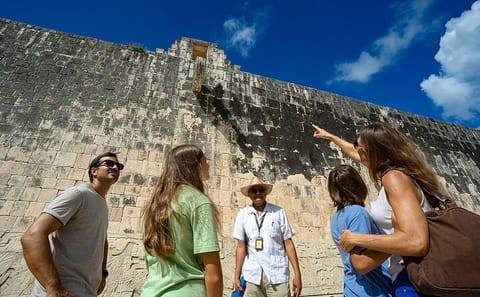 Private Chichén-Itzá Express Tour with Transportation Included