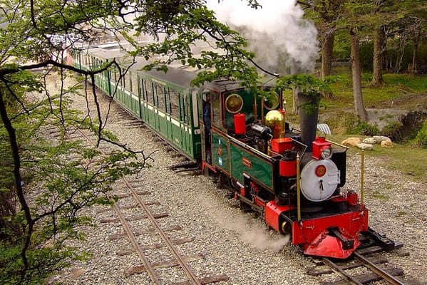Ushuaia : National Park Tour with End of the World Train