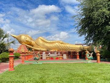 Private City Tour with Female Driver in Vientiane