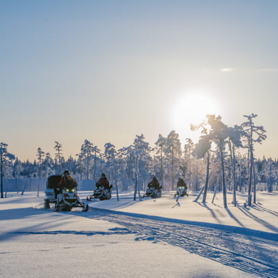 Sähkömoottorikelkkasafari Rovaniemellä - Image 20