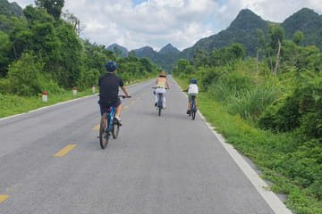 Bike Tour and Caving Adventure in Cat Ba National Park