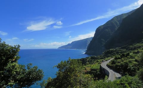 Northwest 4x4 Adventure Tour in Caniço and Porto Moniz