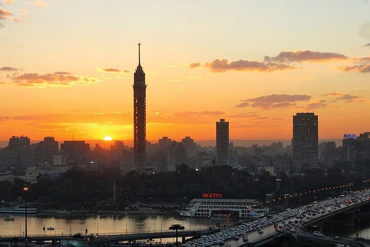 Pyramids Full Day Guided Tour & Lunch by Bus from Sharm El Sheikh