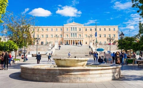 Private Full Day City Tour of Athens with Acropolis Visit