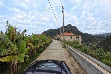 Scenic Cabriolet Tour of Caniço and Funchal, Portugal
