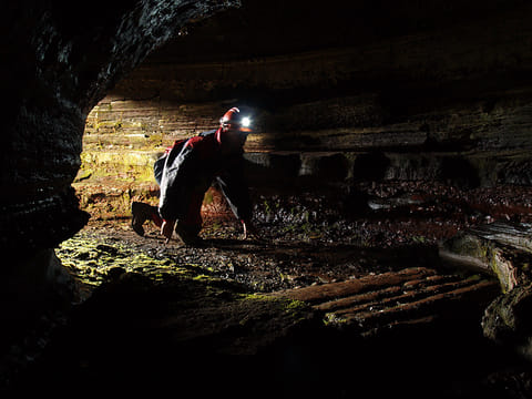Lava Caves Exploration, photo 2