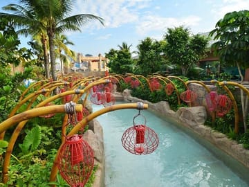 Singapore: Adventure Cove Waterpark Entrance Ticket