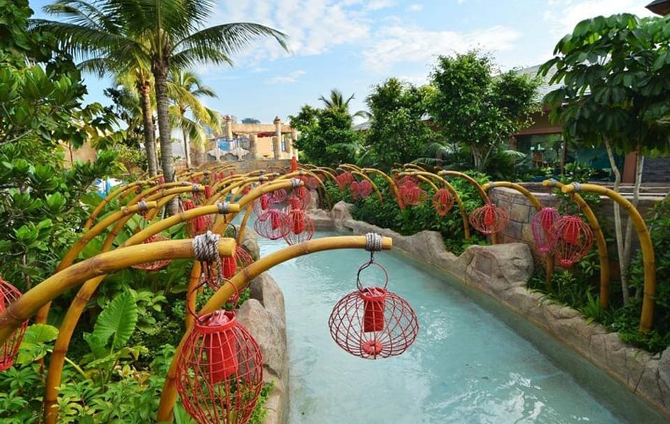 Singapore: Adventure Cove Waterpark Entrance Ticket
