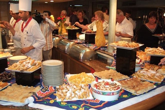 Dinner Nile Cruise, Deluxe Travel Egypt