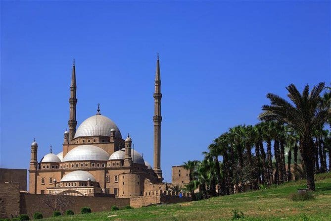 Cairo: Tour to Egyptian Museum, Citadel & Khan El-Khalili Bazaar