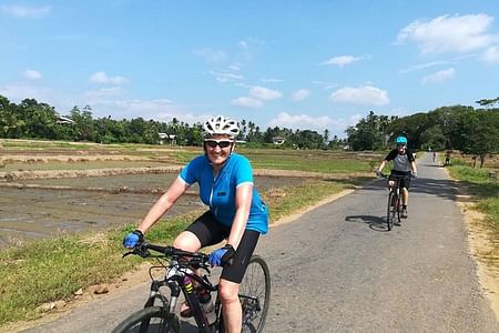 Galle Village Cycling Tour: Explore Countryside & Birdwatching in Lagoon