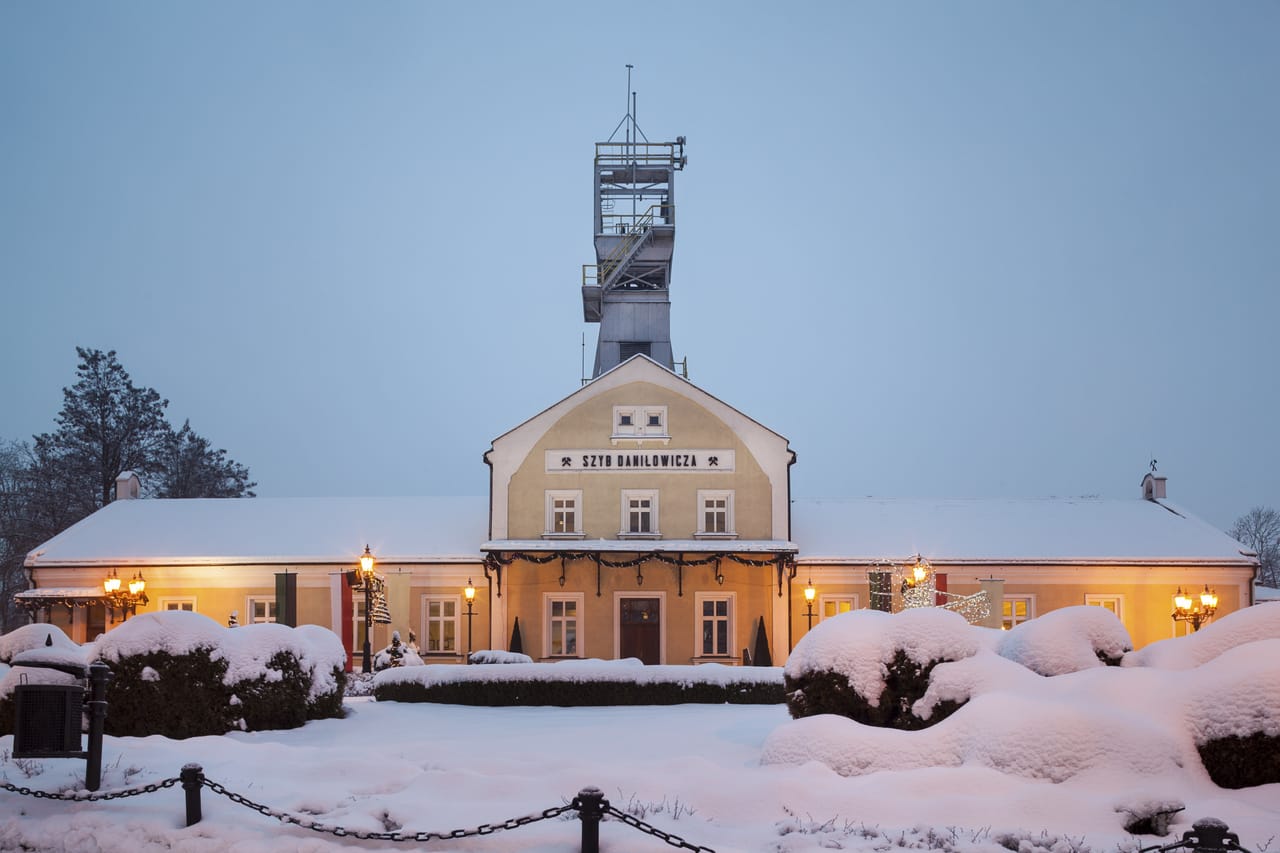 Auschwitz-Birkenau Memorial and Wieliczka Salt Mine 1 Day Guided Tour 7