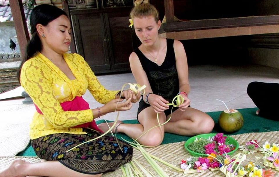 Ubud Cultural Day Tour with Traditional Offering Workshop