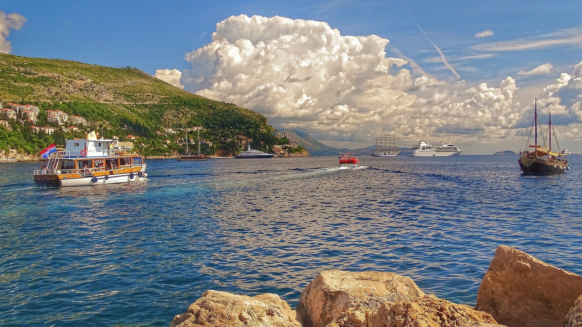 Discover Dubrovnik: One Day Trip from Split