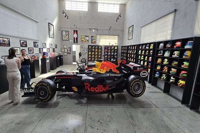 6 Hour Ayrton Senna Tour – The Greatest Formula 1 Drivers of all Time photo 5