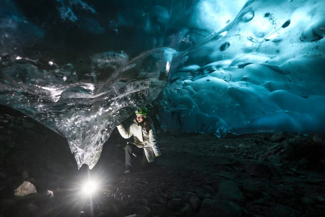 Eggtrip Winter Glacier Hike + Ice Cave Adventure 5h