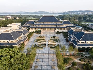 Hubei Provincial Museum Expert Guide Half-Day Tour