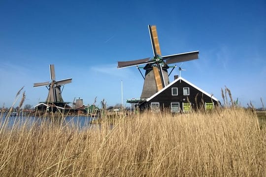 Zaanse Schans and Volendam Private Countryside tour from Amsterdam