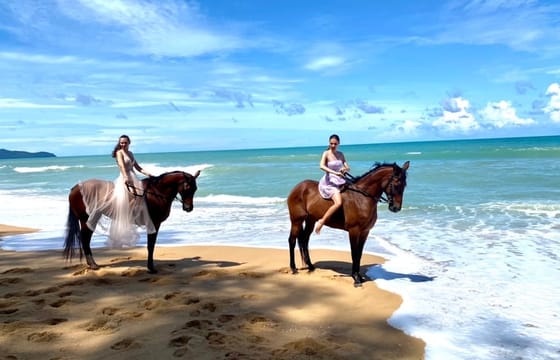 Phuket: Kamala Beach Horse Riding Experience – Scenic Coastal Adventure