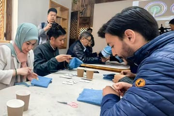 Traditional Craft Workshop in Lijiang: Paper, Tea, and Art