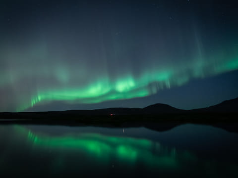 Private Northern lights Tour With a Aurora Reykjavík - Northern Lights Center Visit, photo 5