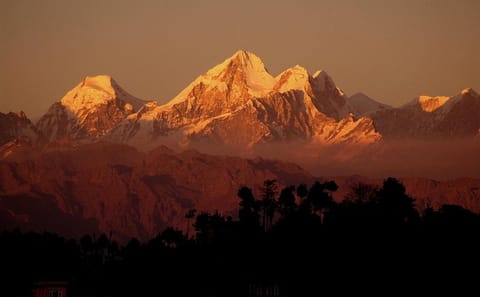 Nagarkot Sunrise and Heritage Tour of Kathmandu and Bhaktapur