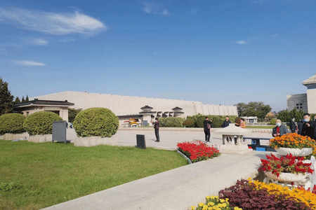 Private Tour: A Half-Day Tour of the Terracotta Army Museum in Xi’an, Shaanxi (English Guided)