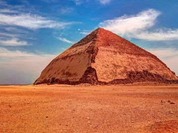 Cairo Day Tour to Memphis Sakkara & Dahshur Pyramids