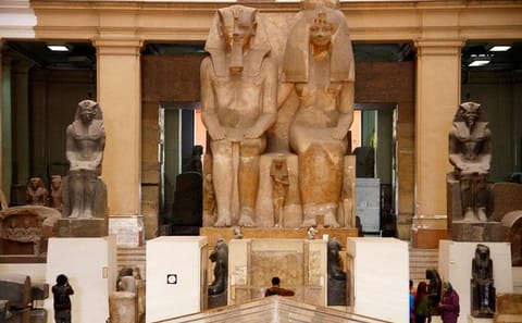 Private Day Trip to Egyptian Museum, Alabaster Mosque, and Khan el-Khalili in Ca
