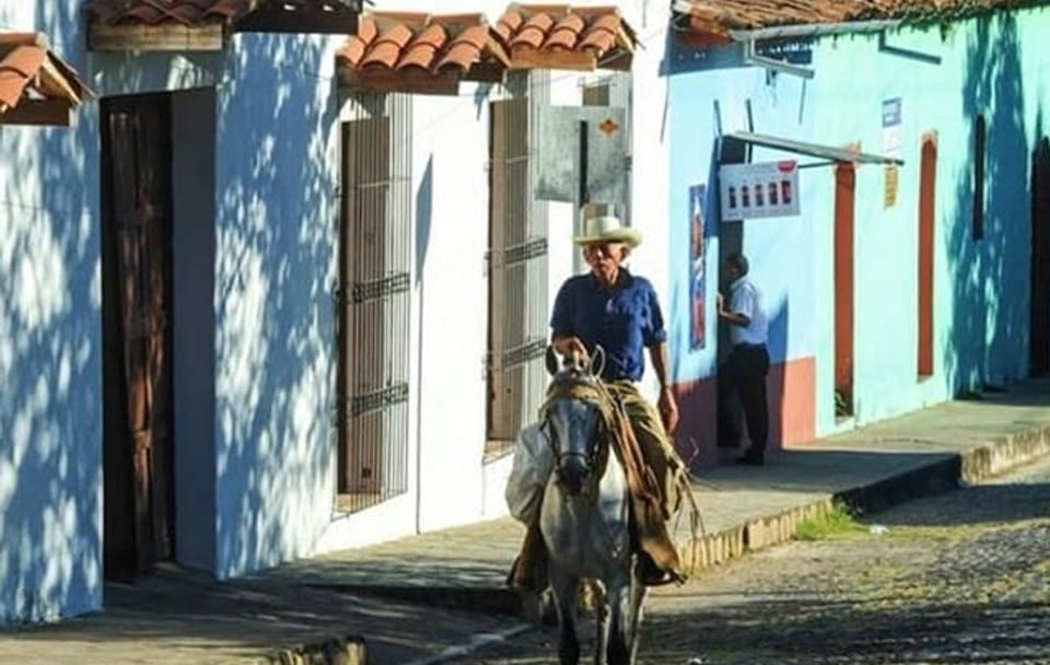 Cultural Surfing Adventure in El Salvador's La Libertad