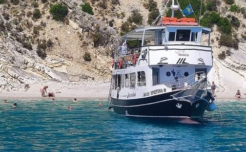 Ithaca Cruise with Swim Stops at Scenic Beaches in Sami