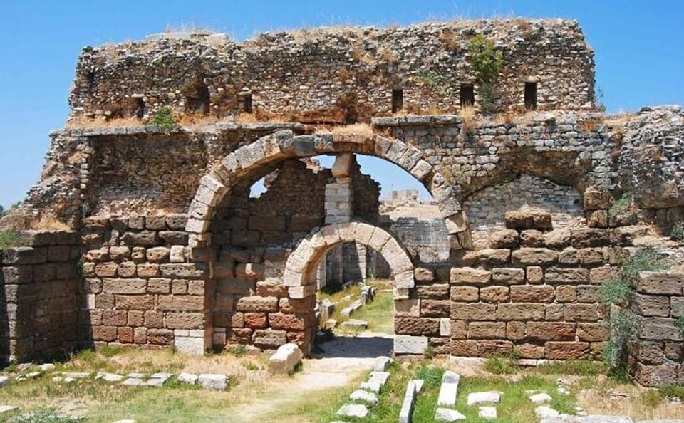 Guided Day Tour of Priene, Miletus, and Didyma from Izmir