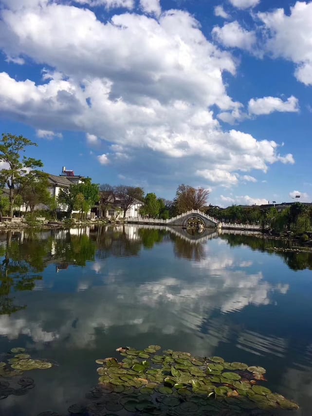 Private Day Tour to Lijiang and Shuhe Old Town from Kunming by Bullet Train 2