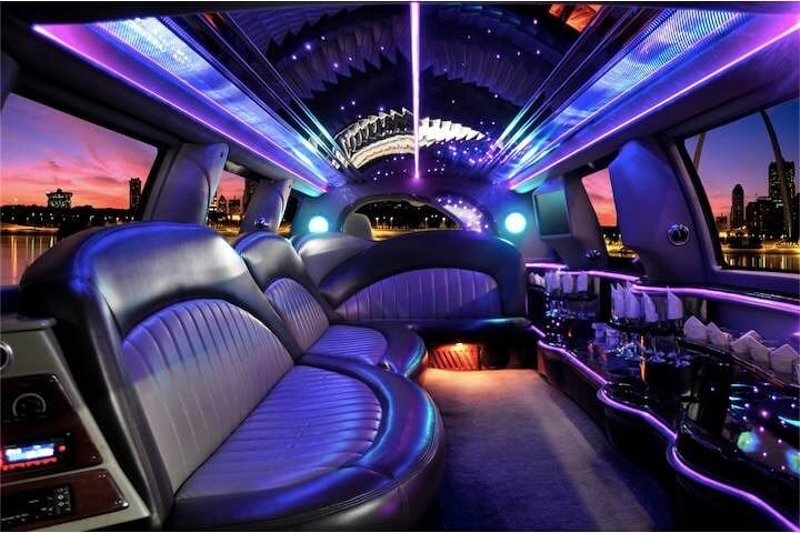 Two hours Private Limo rental with chauffeur in Dubai  2