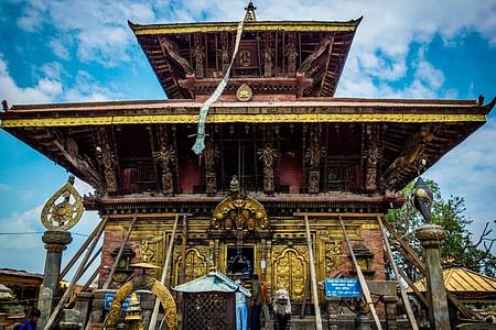 All-inclusive private day hiking tour in Kathmandu