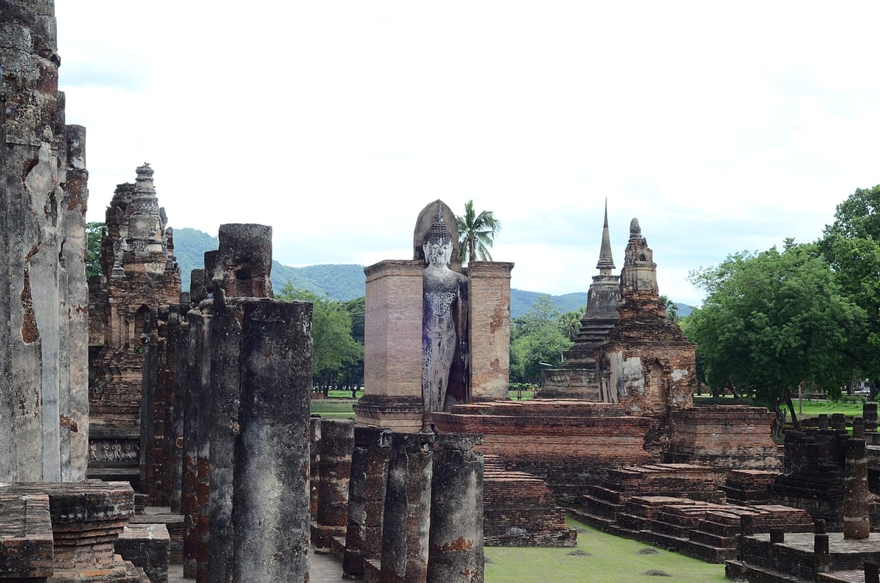 2 Days tours World herritage Sukhothai & Srisatchanalai Historical Park 4