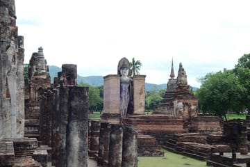 Two-Day Cultural Tour of Sukhothai and Srisatchanalai Parks