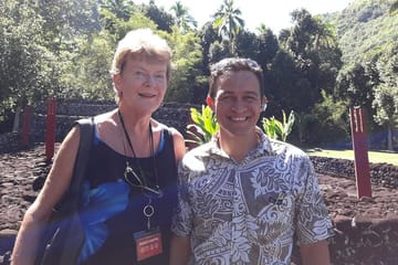 Tahiti Island Tour: Explore West and East Coasts in 5 Hours