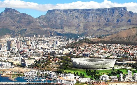 Private Half Day Tour of Diamonds and Tanzanite in Cape Town