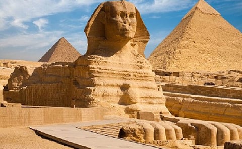 Cairo |Layover| Trip pick up from Cairo airport to visit Giza Pyramids & Sphinx