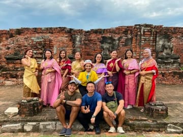 Guided Tour in Grand Palace & Emerald Buddha by MyProGuide